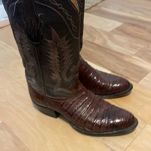 Vintage Tony Lama boots
